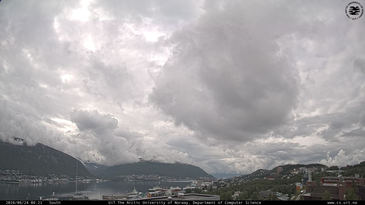 Web Camera is located in Tromso, Norway.