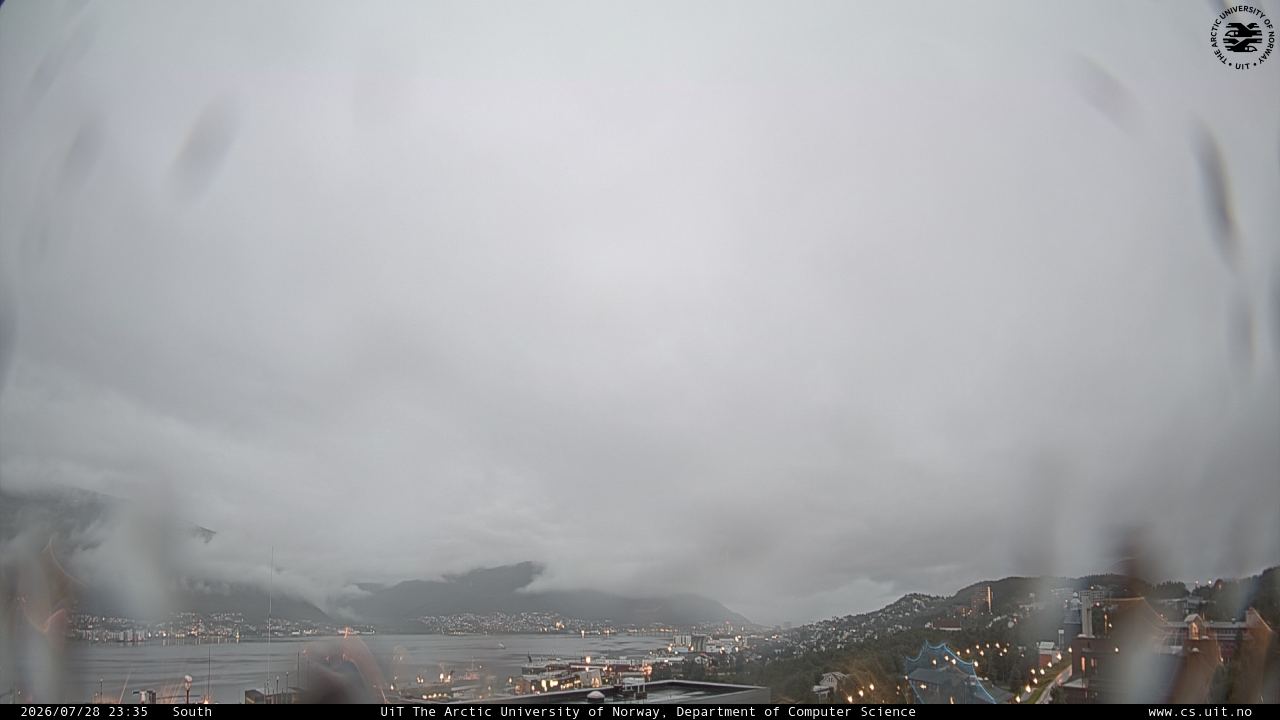 Web Camera is located in Tromso, Norway.