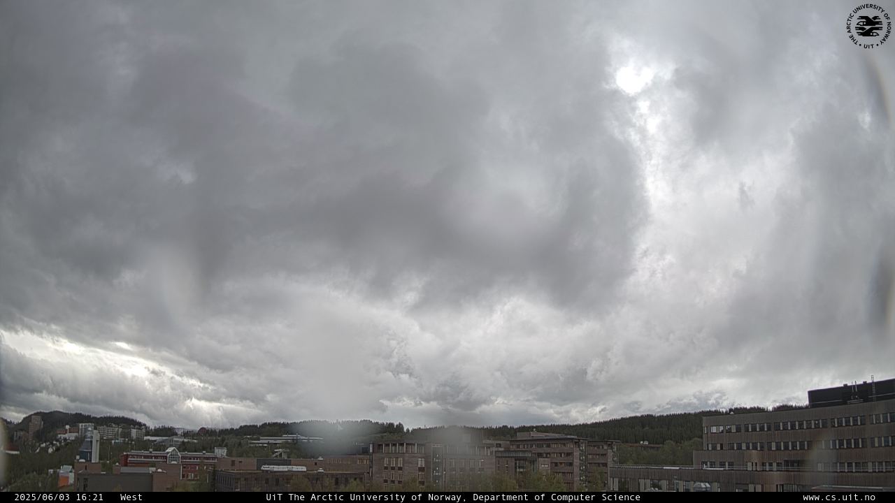 Web Camera is located in Tromso, Norway.