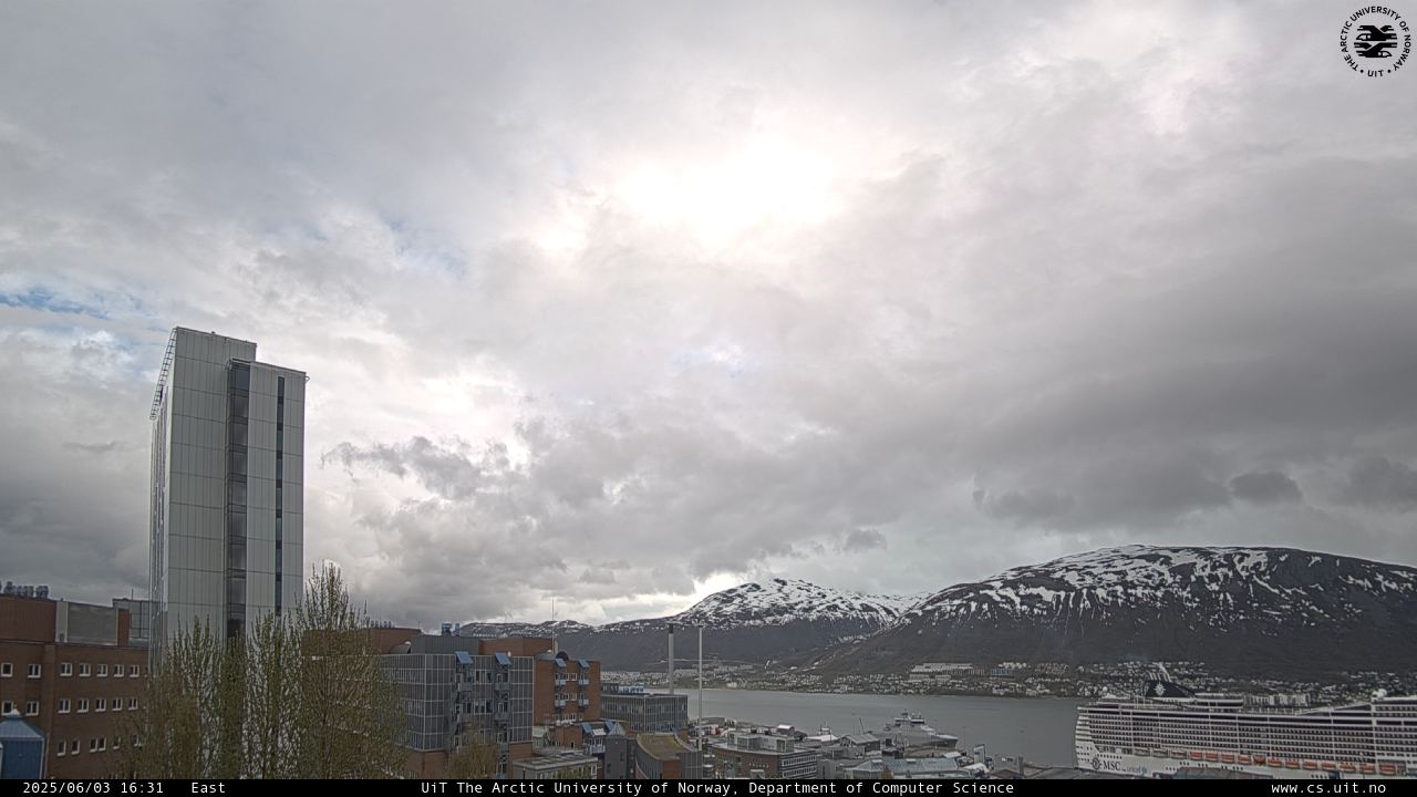 Web Camera is located in Tromso, Norway.