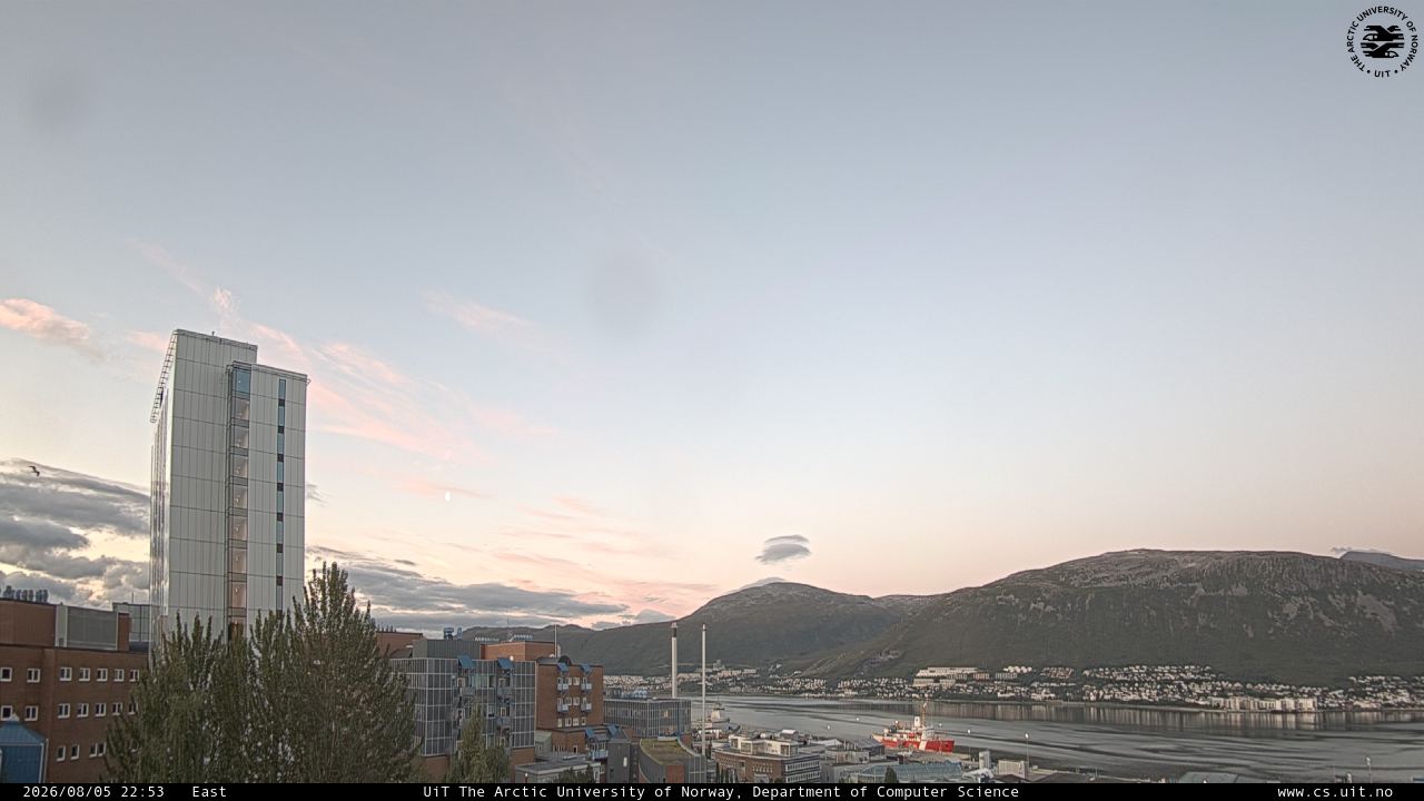 Web Camera is located in Tromso, Norway.